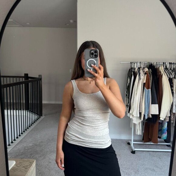Beige/Light Gray fitted basic tank top☁️🦪 - Picture 1 of 6